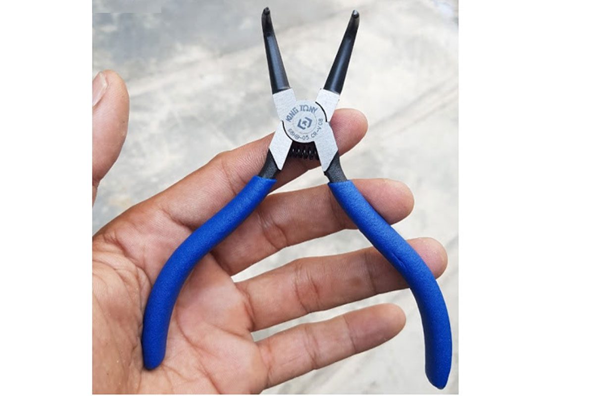 Kềm mở phe trong mũi cong 5" Kingtony 68HB-05