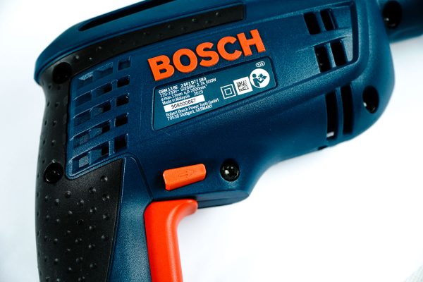 Máy khoan sắt 13mm Bosch GBM 13 RE