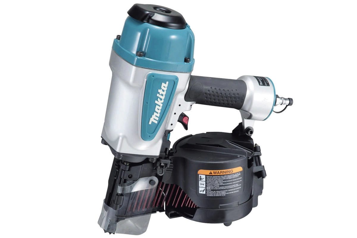 Máy bắn đinh cuộn pallet hơi 90mm Makita AN902