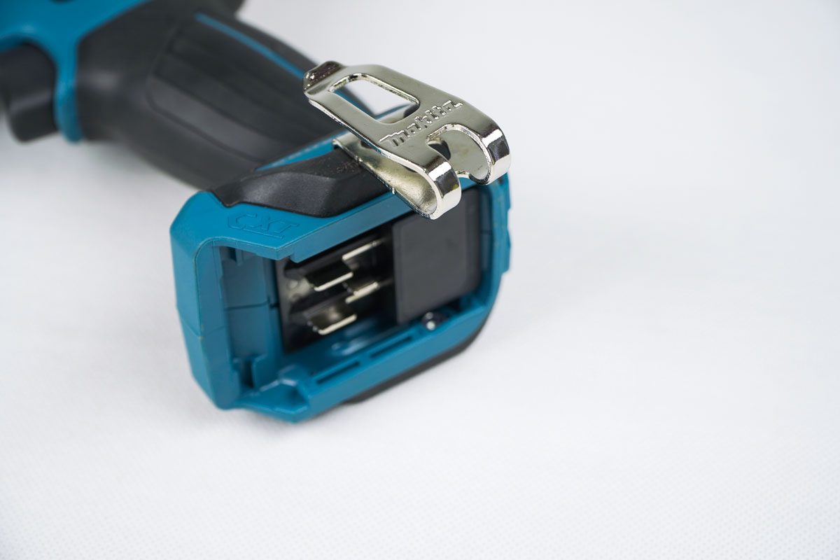Thân máy khoan vặn vít pin 12V Makita DF332DZ