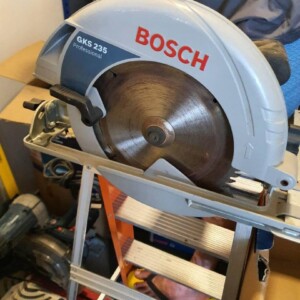 Máy Cưa đĩa Bosch Gks 235 với thiết kế thời thượng